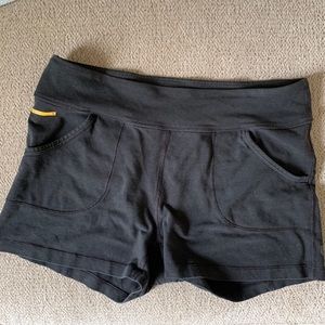 Lolë athletic shorts size M
